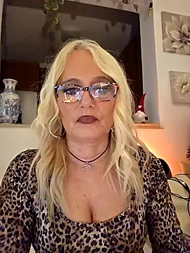 kikkastar online show from 19, 12, 2025