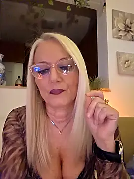 kikkastar online show from 12, 2, 2026