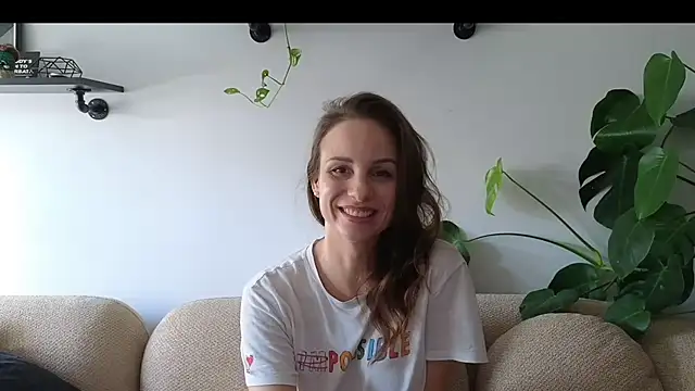 Mary Wet online show from 15, 7, 2026