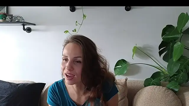 Mary Wet online show from 17, 7, 2026