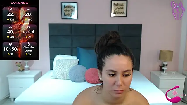 MadisonJenner online show from 21, 9, 2025