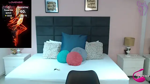 MadisonJenner online show from 22, 9, 2025