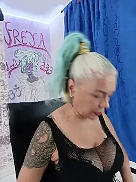 freyadevil333 online show from 31, 5, 2026