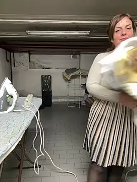 Sunbelxx online show from 27, 11, 2025