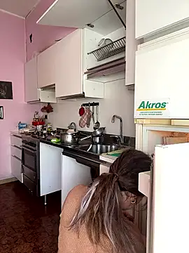 Sunbelxx online show from 25, 3, 2026