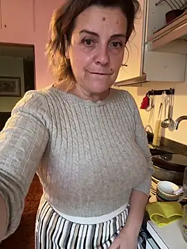 Sunbelxx online show from 20, 10, 2025