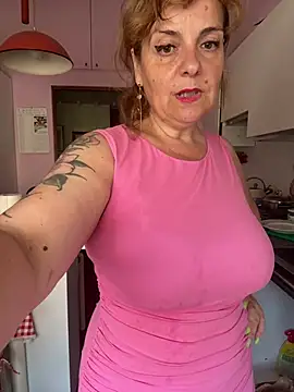 Snapshot of Sunbelxx chatting on 16, 7, 2026 Sunbelxx online show from 16, 7, 2026