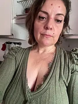 Sunbelxx online show from 13, 11, 2025