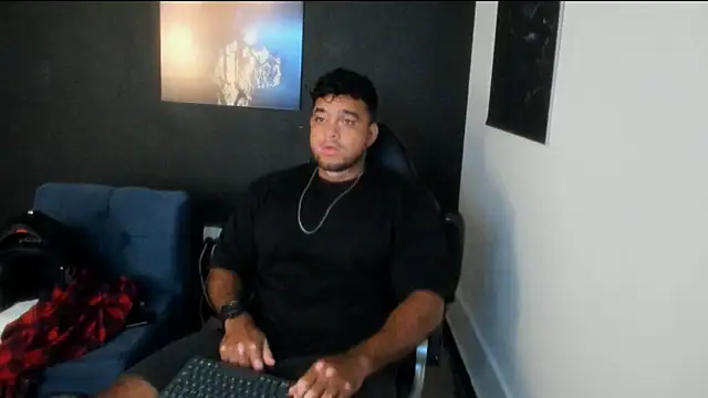 Big furry bear13 online show from 20, 11, 2025