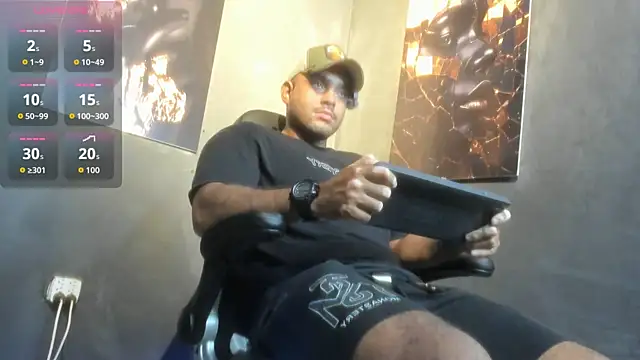 Big furry bear13 online show from 6, 10, 2025