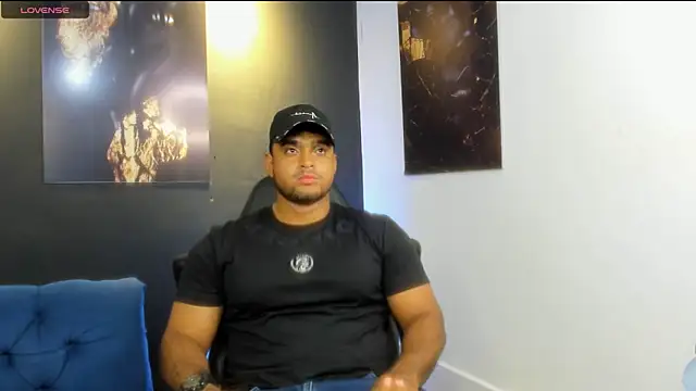 Big furry bear13 online show from 11, 11, 2025