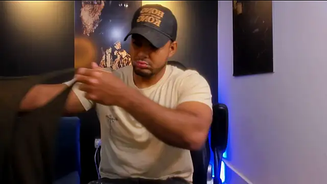 Big furry bear13 online show from 23, 11, 2025