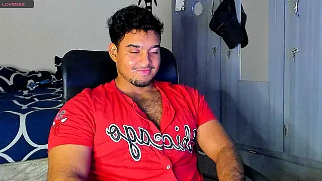 Big furry bear13 online show from 6, 3, 2025