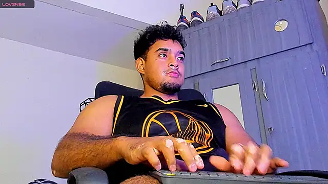 Big furry bear13 online show from 21, 2, 2025