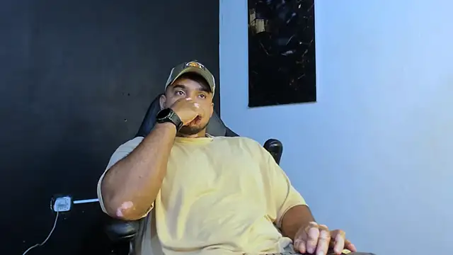 Big furry bear13 online show from 9, 5, 2026