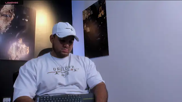 Big furry bear13 online show from 10, 11, 2025