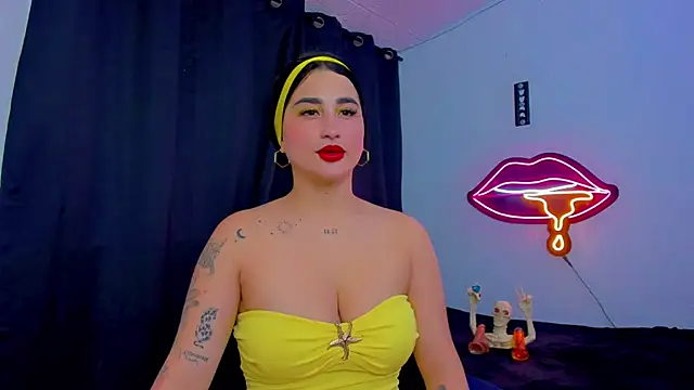 Snapshot of sunshine_uwu22 chatting on 25, 6, 2026 sunshine uwu22 online show from 25, 6, 2026
