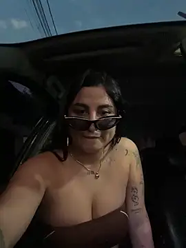 Snapshot of sunshine_uwu22 chatting on 21, 12, 2025 sunshine uwu22 online show from 21, 12, 2025