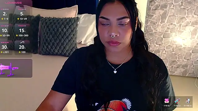 angela santana  online show from 16, 10, 2025