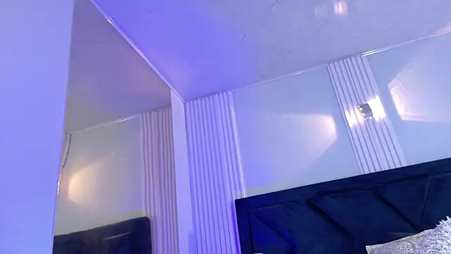 MollyCruz online show from 18, 1, 2026