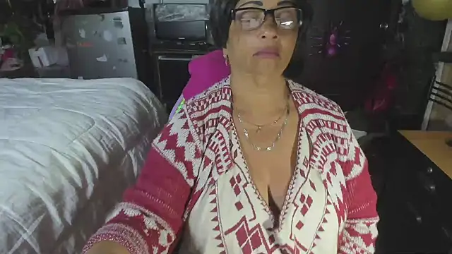 Mrs mommy  online show from 13, 11, 2025