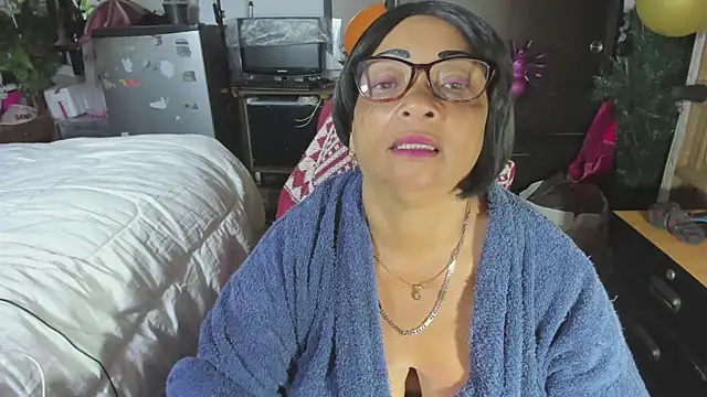 Mrs mommy  online show from 14, 11, 2025