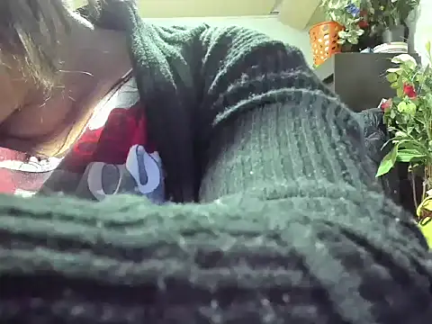 Mrs mommy  online show from 14, 3, 2025