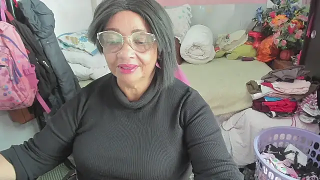 Mrs mommy  online show from 6, 5, 2026