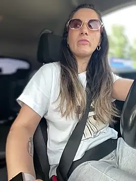 HotXMom online show from 16, 5, 2026