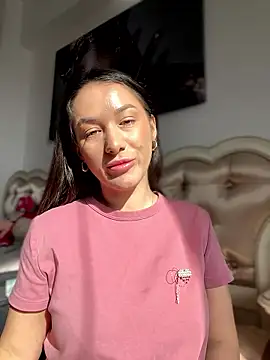 HotXMom online show from 13, 3, 2026