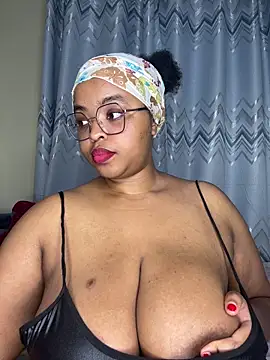 Linahlove online show from 1, 3, 2026