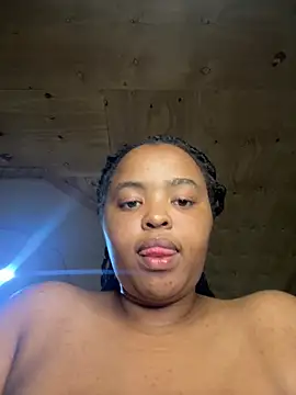 Linahlove online show from 2, 3, 2025