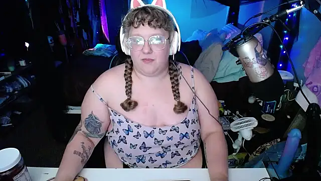 FatVeronica online show from 6, 2, 2025
