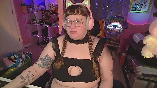 FatVeronica online show from 6, 2, 2026