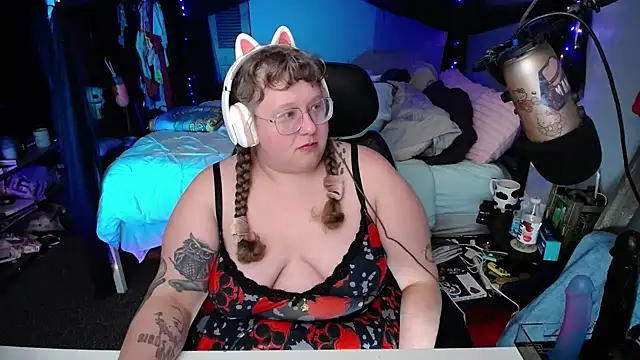 FatVeronica online show from 15, 1, 2025