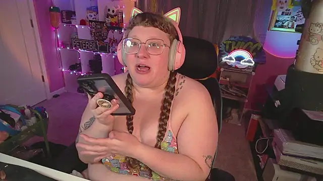 FatVeronica online show from 2, 2, 2026