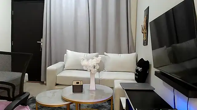 Horny princes online show from 16, 3, 2026