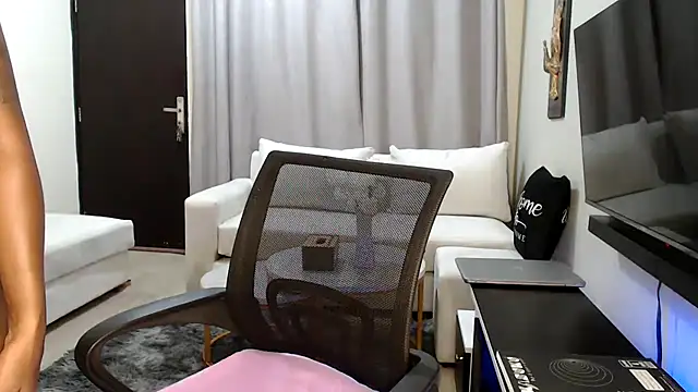 Horny princes online show from 18, 3, 2026