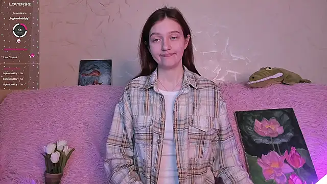 Ksuhesa online show from 3, 3, 2025