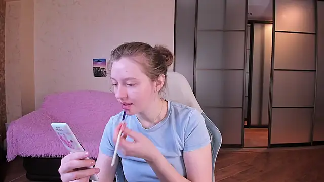 Ksuhesa online show from 29, 3, 2026