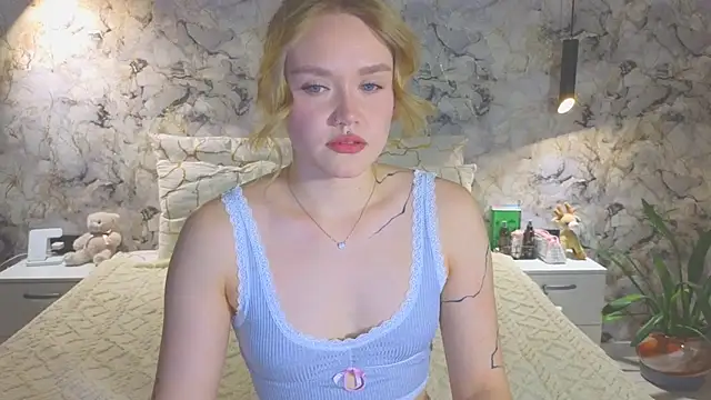 Aurora Golden1 online show from 3, 12, 2025