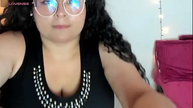 jessica hot 28 online show from 17, 9, 2025