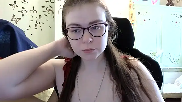 LucyZeph online show from 11, 2, 2025