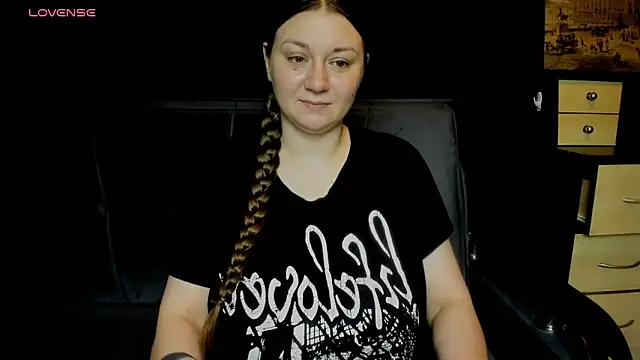 AlisaBacker online show from 27, 5, 2026