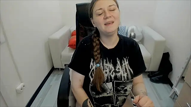 AlisaBacker online show from 21, 2, 2025