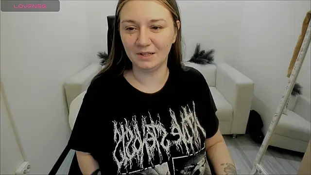 AlisaBacker online show from 3, 1, 2025