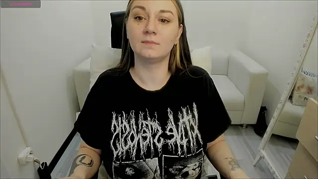 AlisaBacker online show from 24, 1, 2025