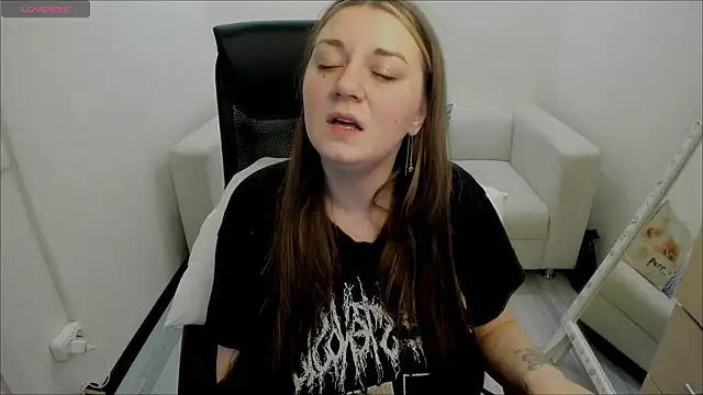 AlisaBacker online show from 29, 1, 2025