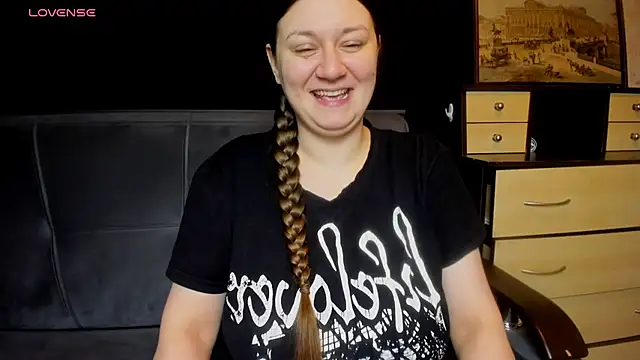 AlisaBacker online show from 13, 2, 2026