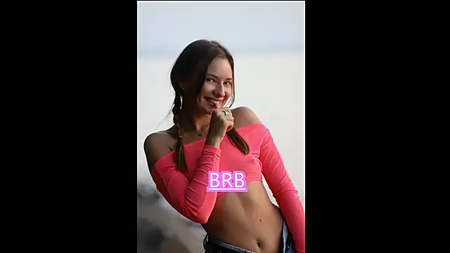 soffy  kisss online show from 22, 2, 2025